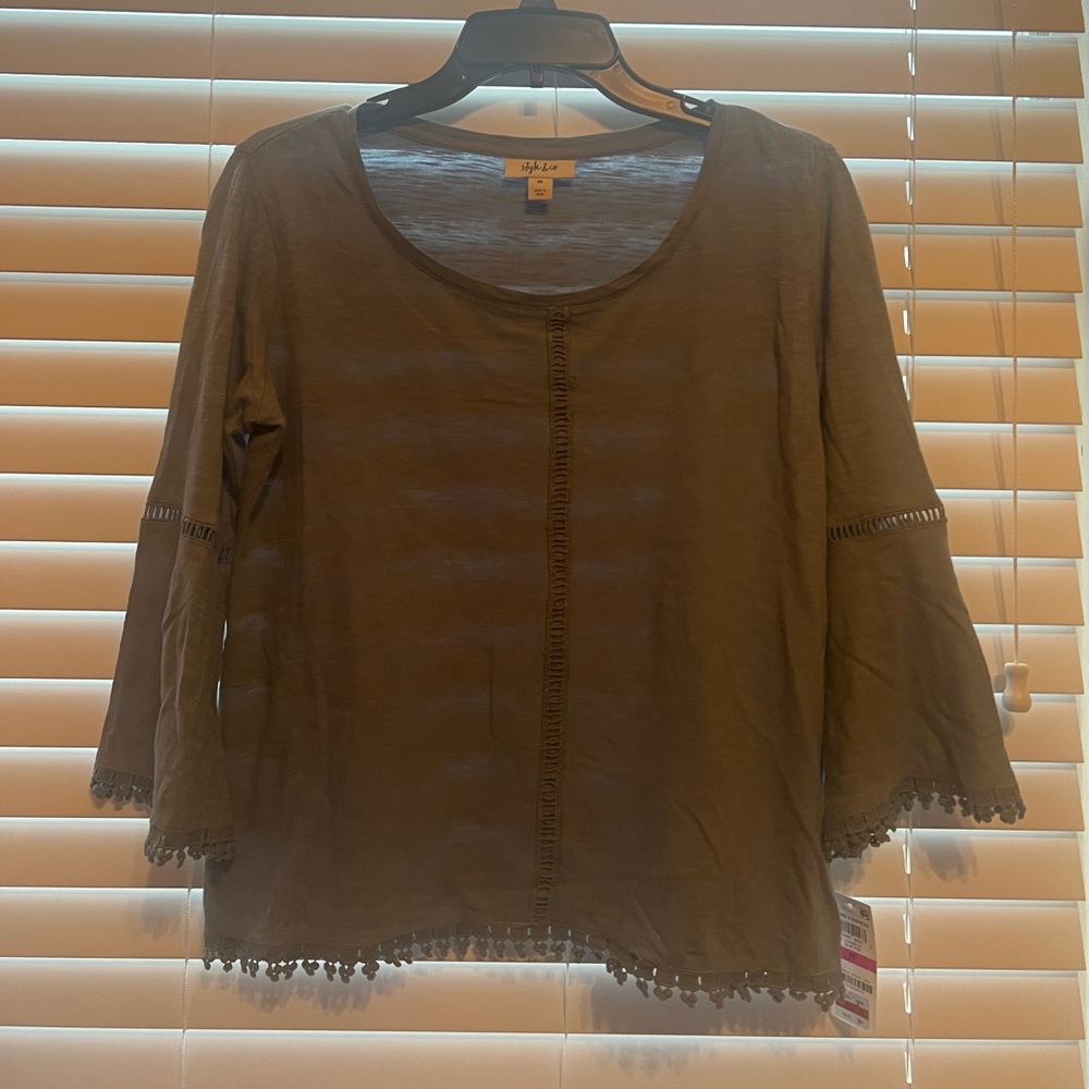 Cute top with stylish designs